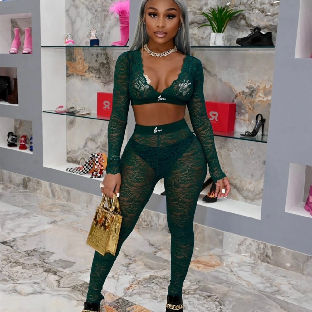 Lace set- palm Green